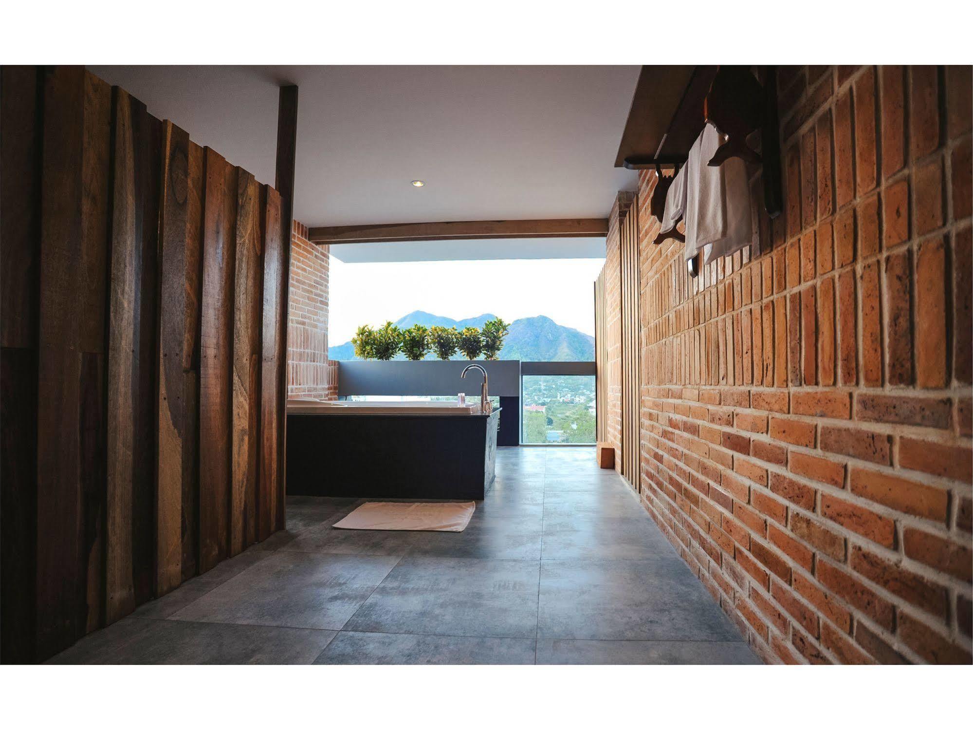 Seasing Boutique Hotel Nha Trang Exterior foto